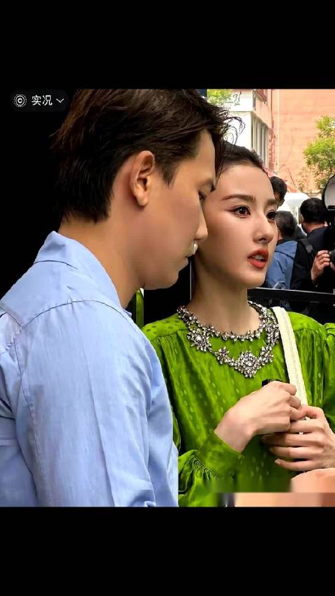 宋祖儿获最佳笑容奖，评委赞其翘唇自然有亲和力