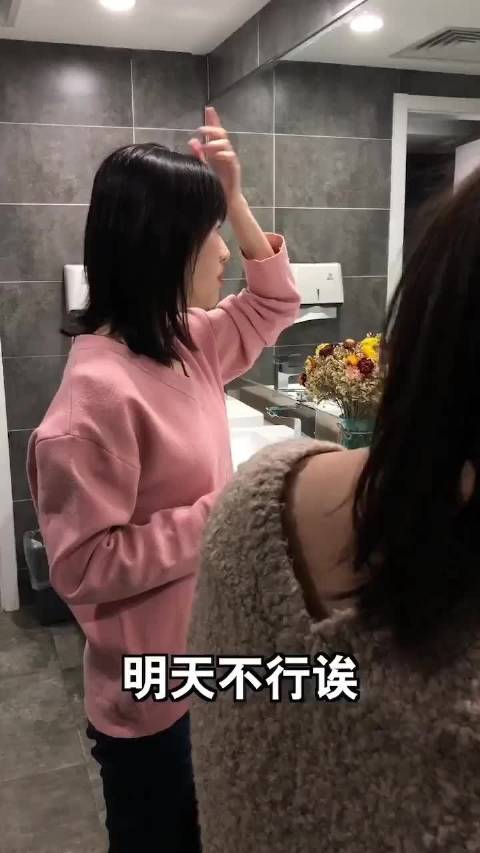 你真的会说英语吗 网红 papi酱 哈哈哈虽然是广告但是真实的猝不及防啊