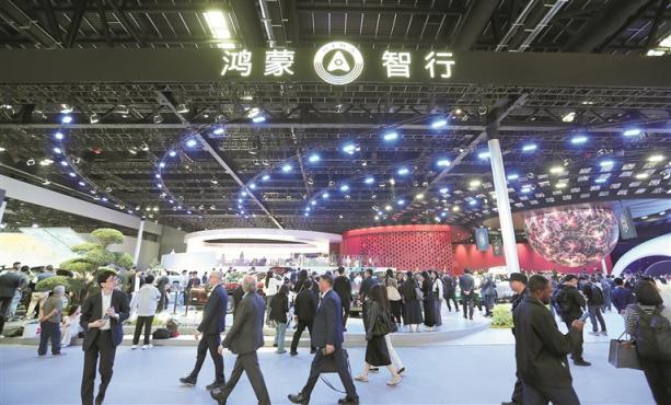 画里有话丨为汽车产业变革注入中国力量