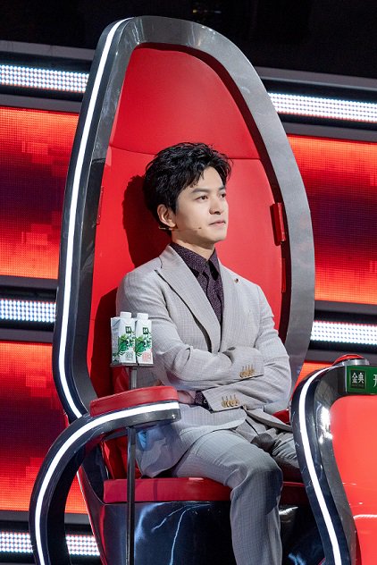 《2020中国好声音》收视六连冠 李宇春战队赛出别样风采