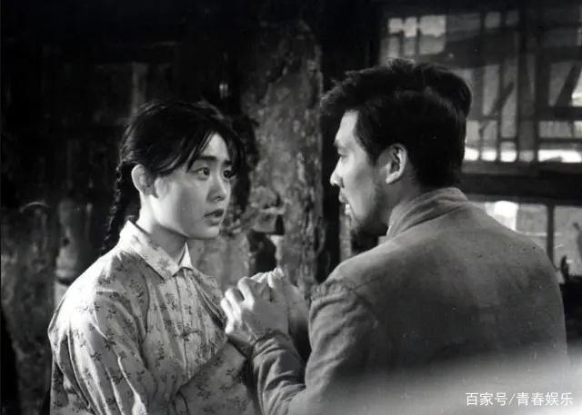 朱时茂和丛珊因《牧马人》相遇,两人却彼此错过,成为最好的朋友