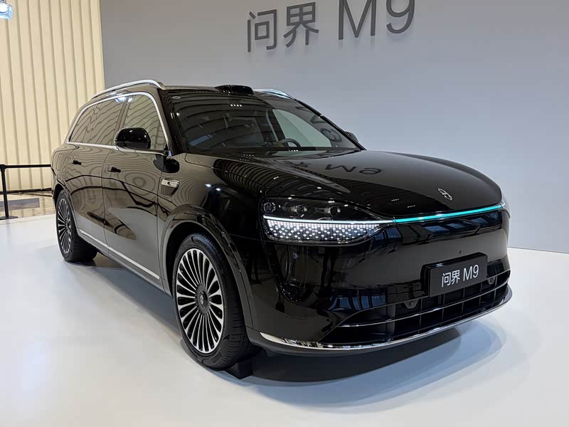 问界M9新款的续航里程是多少?