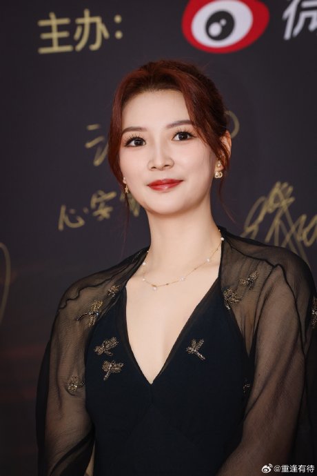 奥运冠军黄雅琼跨界唱跳《心愿便利贴》，甜美营业回应上浪姐呼声