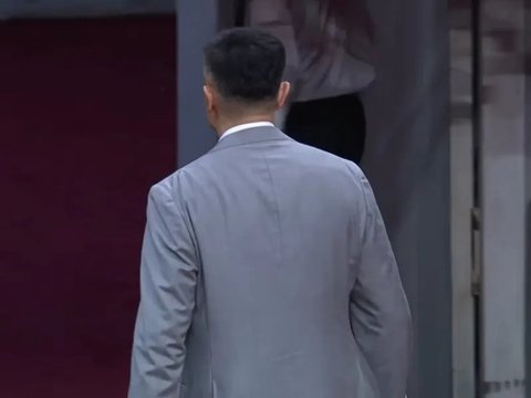 广东丢g1谁注意赛后？杜锋愤怒离场被郭艾伦调侃，朱芳雨徐昕握手