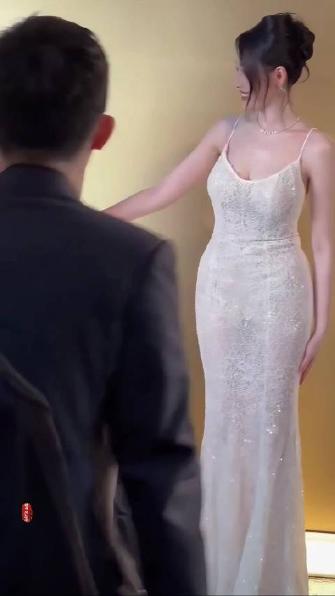 张天爱的腰臀比真是人间极品