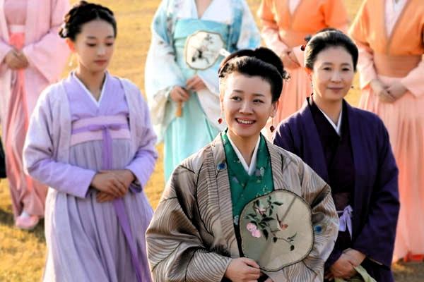 《知否》原著“横冲直撞”王若弗:她蠢，却凭这“四样”过得不差_思伊追剧