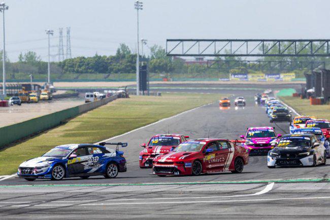 领克03+TCR赛车正式交付,让普通爱好者站上职业赛场