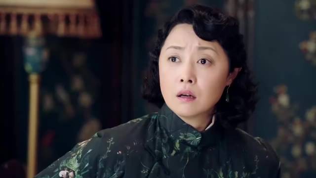 芝麻胡同：少奶奶说话一套一套的，下秒太太的反应，众人看笑了 何冰刘蓓王欧