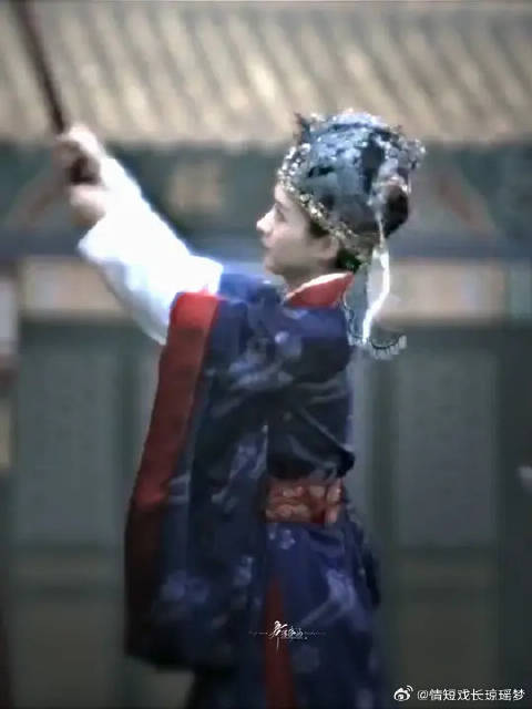 “这世上能让我以命相酬的人没有几个”