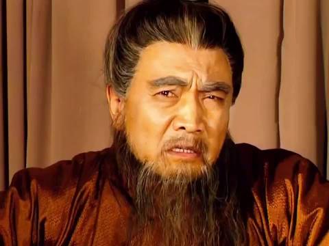 老来多惊梦，恐有献刀人