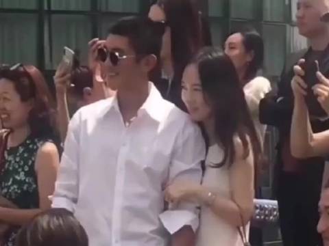 霍思燕家的狗夺冠 霍思燕杜江