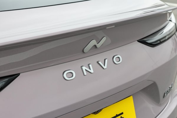定位中大型SUV!蔚来李斌:乐道每年将推一款新车