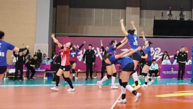 喜讯！ 江苏省女子排球队荣获第20届“江苏青年五四奖章集体”！