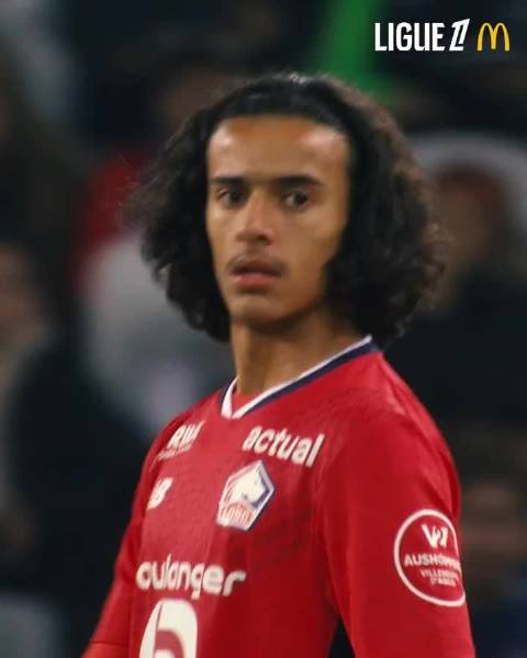 里尔中场布阿迪引豪门争夺，曼联欲借弗格森促成转会