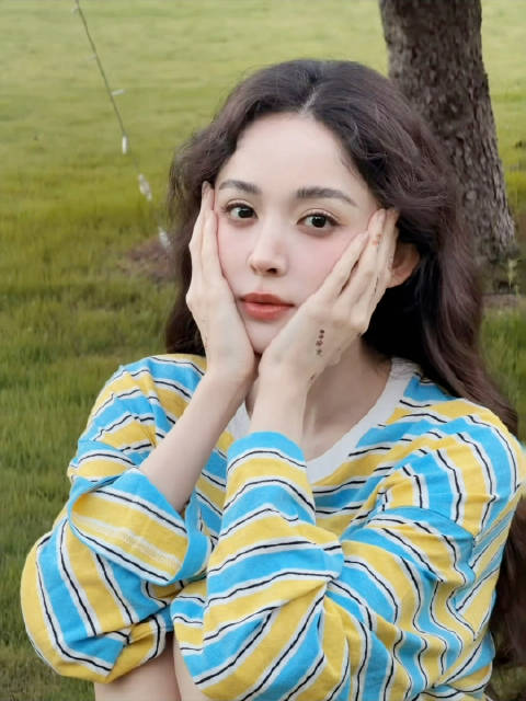 所有人感受 宝宝太好看了 香香软软的 怎么会有人越来越美呀