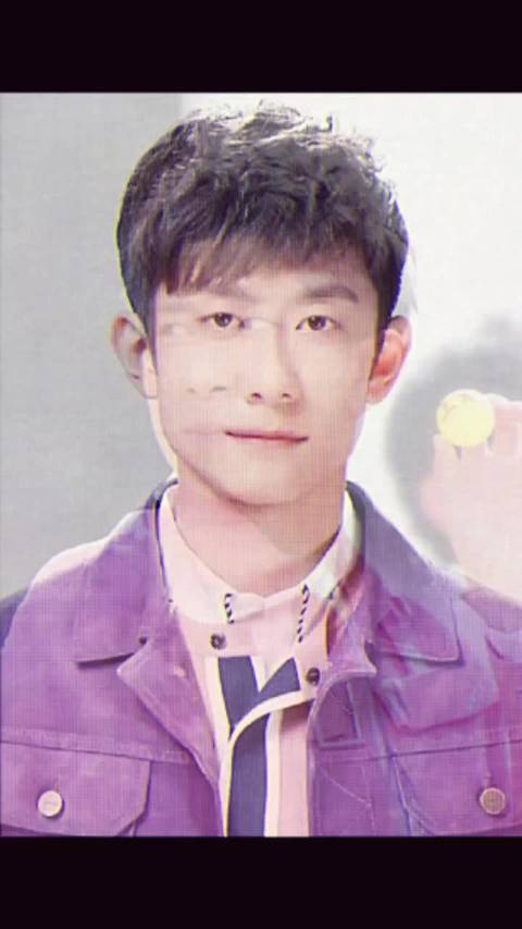 张一山新剧《守护者们》开机，搭档李沐宸出演