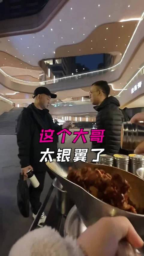 大哥在这个养死侍呢！