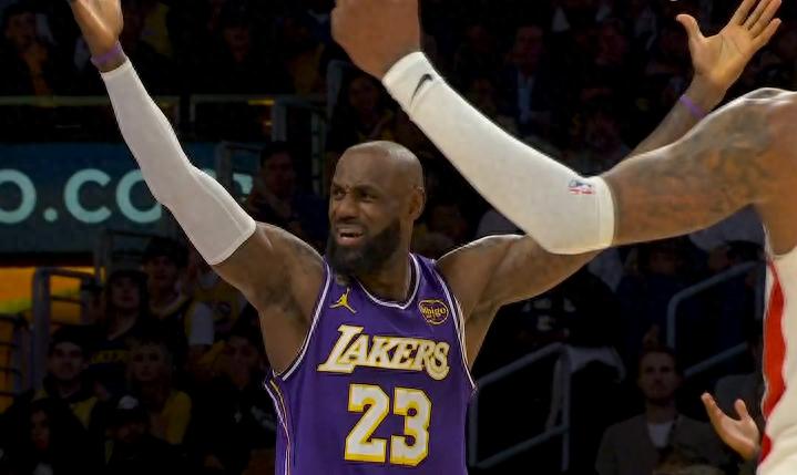 第六个3-2！火箭爆冷击败湖人，杜兰特成最大输家 雷霆全队看戏
