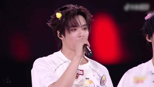 刘耀文N倍语速回应时代峰峻，时代少年团演唱会节目单公布