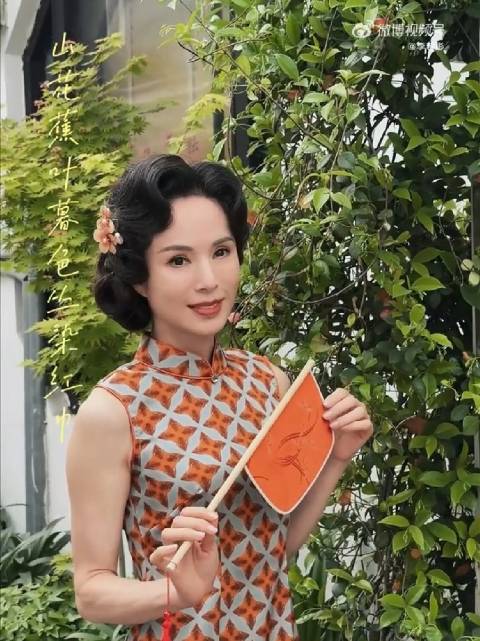 李若彤体验做江南美人