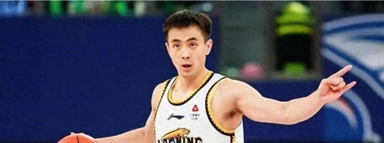 原创 郭士强功不可没,辽宁队客场力克山东,迎来首战胜利,争夺8强之路正式开启,接下来的挑战更显艰巨