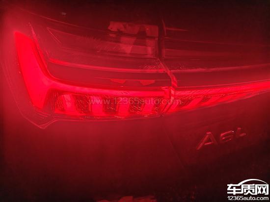 一汽奥迪A6L延保期内尾灯无故炸裂售后拒赔
