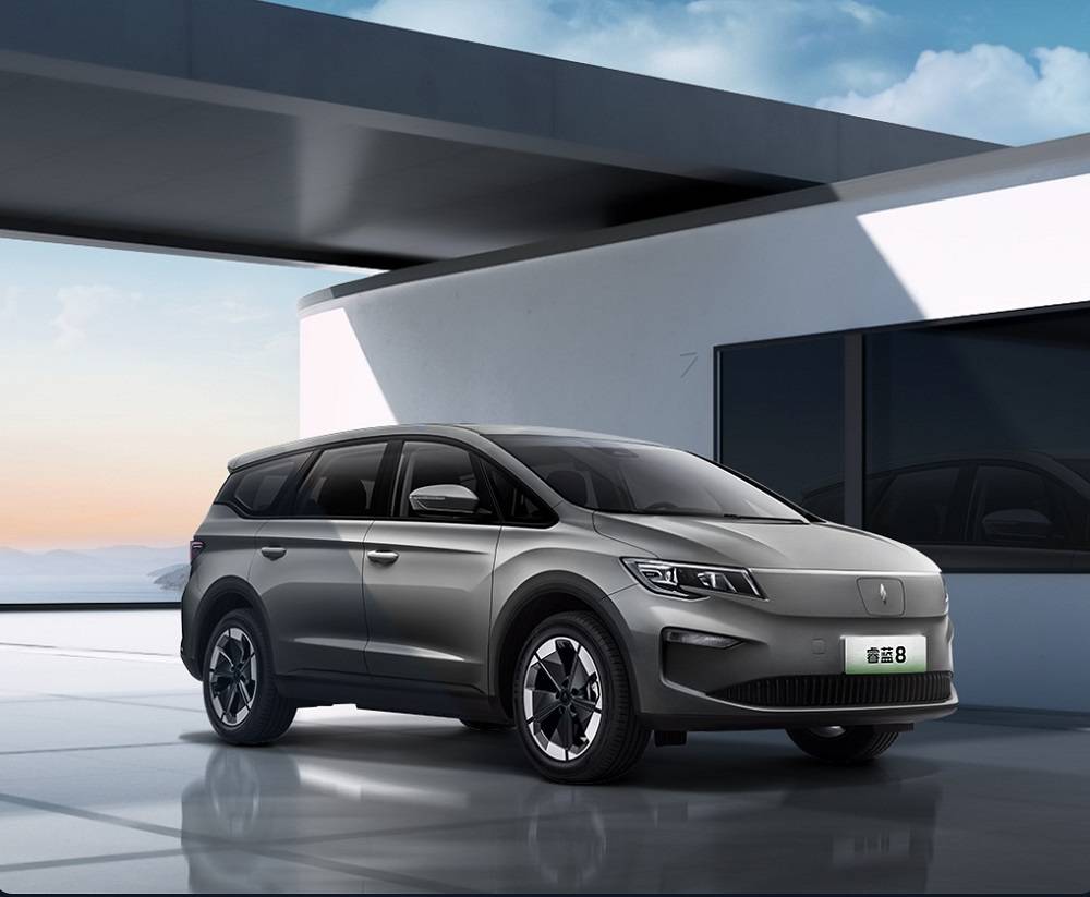 吉利睿蓝8、奔腾NAT、北汽王牌M7三车PK,谁才是“全能MPV”最优选?
