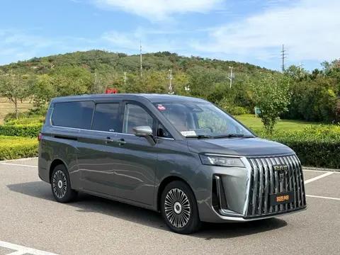 试驾锐胜M8|新能源MPV的实干派