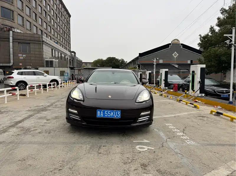上海保时捷Panamera二手车 2013款,优惠特价10.5万