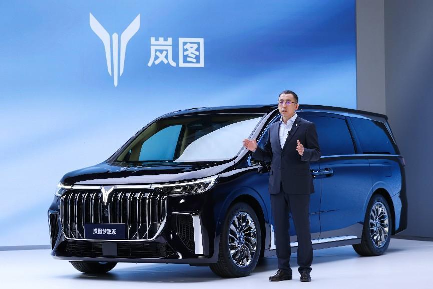 岚图梦想家购买手册,这款豪华新能源MPV该如何选择?