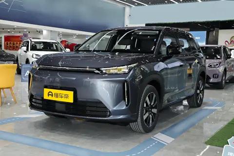 埃安i60试驾:12万块的SUV，居然把\"体面\"藏在细节里?