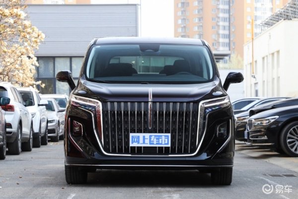 红旗HQ9新能源MPV