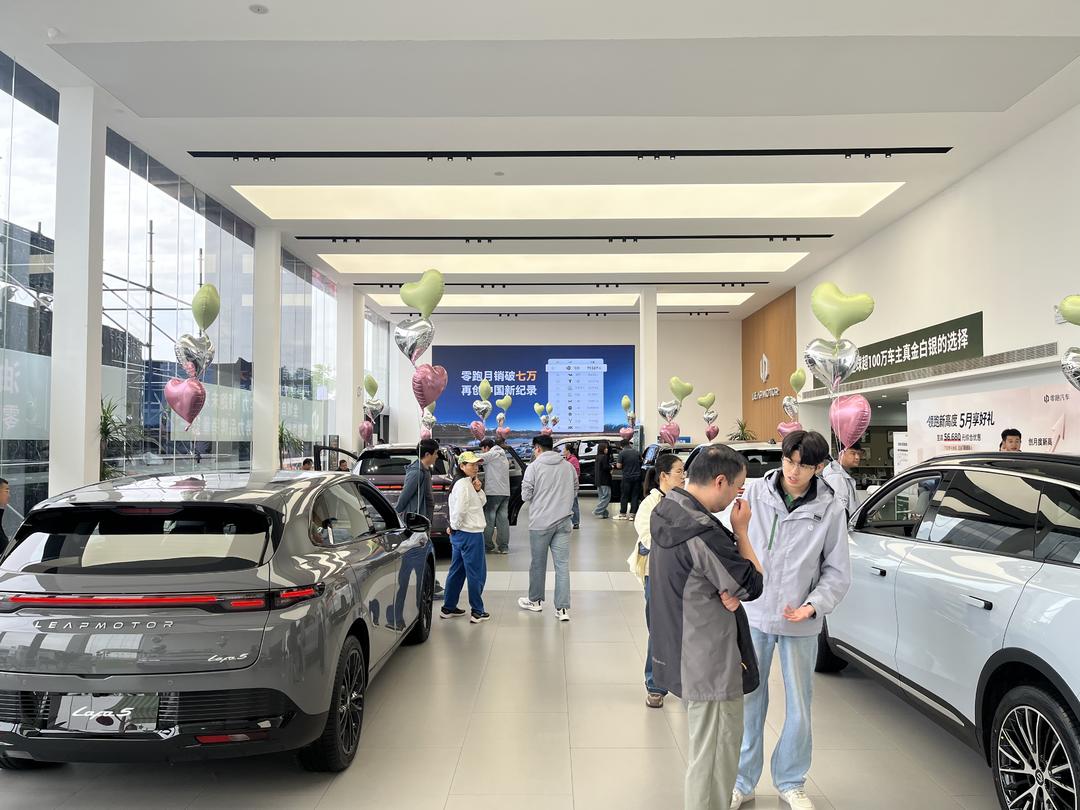 是车展也是假日打卡地，临沂这场汽车盛会玩出了新花样