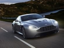 阿斯顿·马丁V12 Vantage