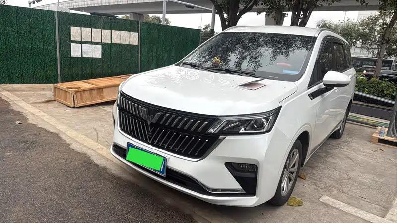 深圳五菱汽车五菱佳辰二手车 2022款,优惠特价5.98万