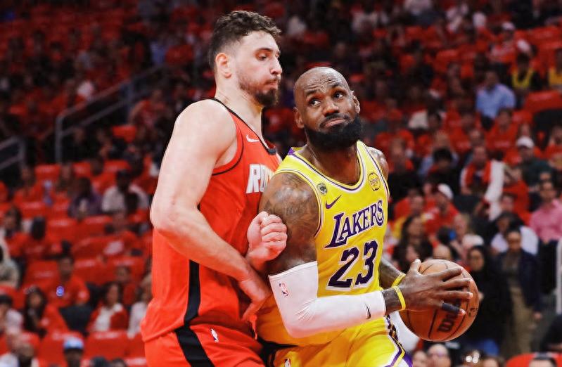 一场78-98 让火箭功亏一篑！不是阿门，输球最大混子是他三分10中1