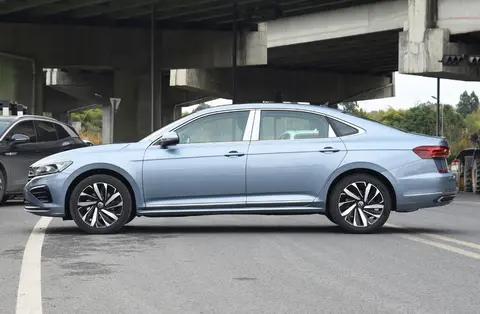 中保研碰撞成绩最好的十大B级车：A4L、天籁前五，帕萨特君威上榜