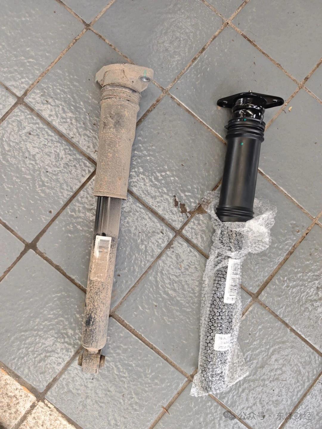 开了两万公里的零跑减震器漏油,免费更换半年多再发同样故障!