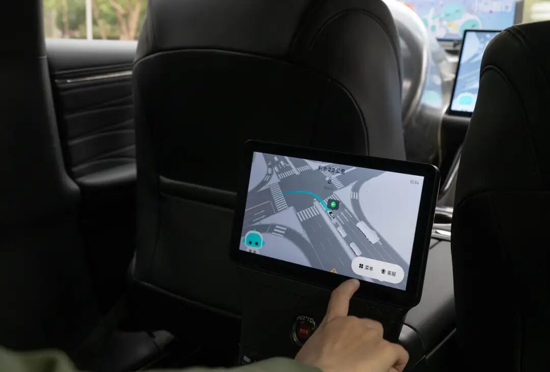 Robotaxi实现单车盈利,飞行汽车将迈入量产,记者去一线看了看……