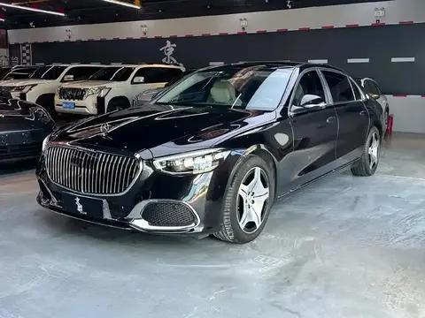 迈巴赫S480 4MATIC:百万级豪华「皇帝新衣」?车评人拆解真实价值