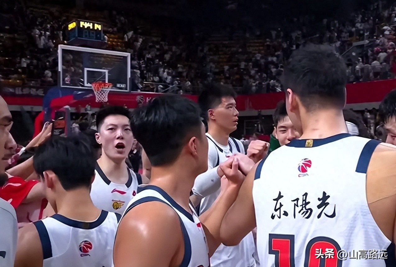 确认不打了！广东第一中锋逼宫杜锋，能“1换1”交易王少杰？