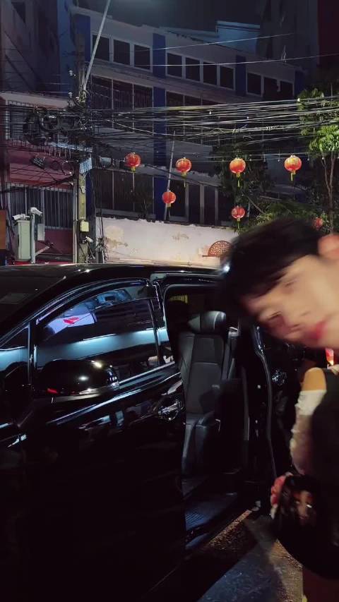 丞磊角色魅力引观众共鸣