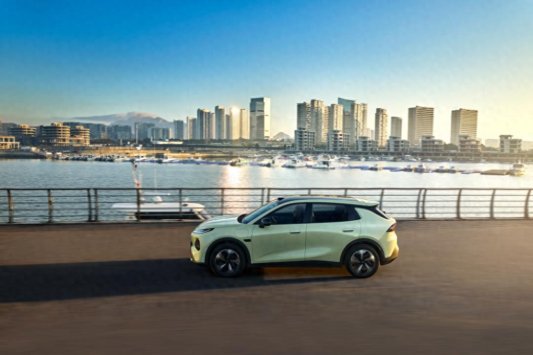 10万内唯一激光雷达纯电SUV!长安启源全新Q05探店