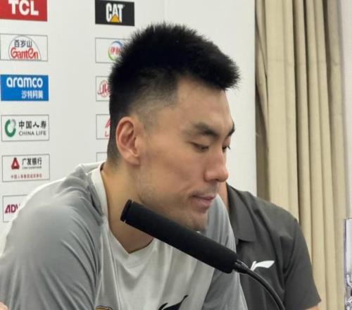 李晓旭官宣退役！杨鸣深刻点评：一人一城21年的坚守格外难得_jrs直播网