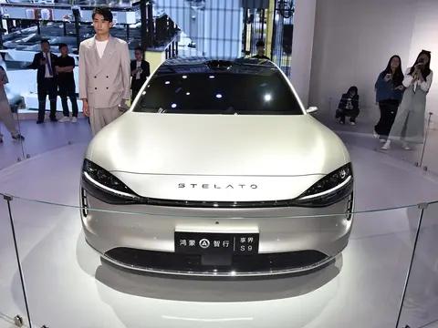 享界 S9 增程版实车亮相，3 月 20 日小定开启，有啥惊喜?
