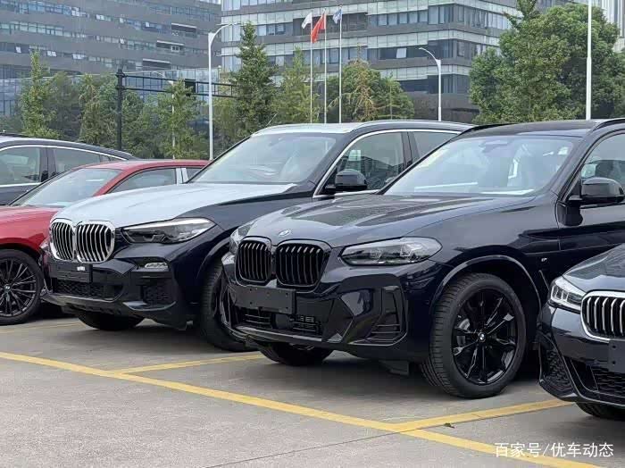 2022款宝马X3实拍!外观更激进,内饰更奢华,全系2.0T8AT