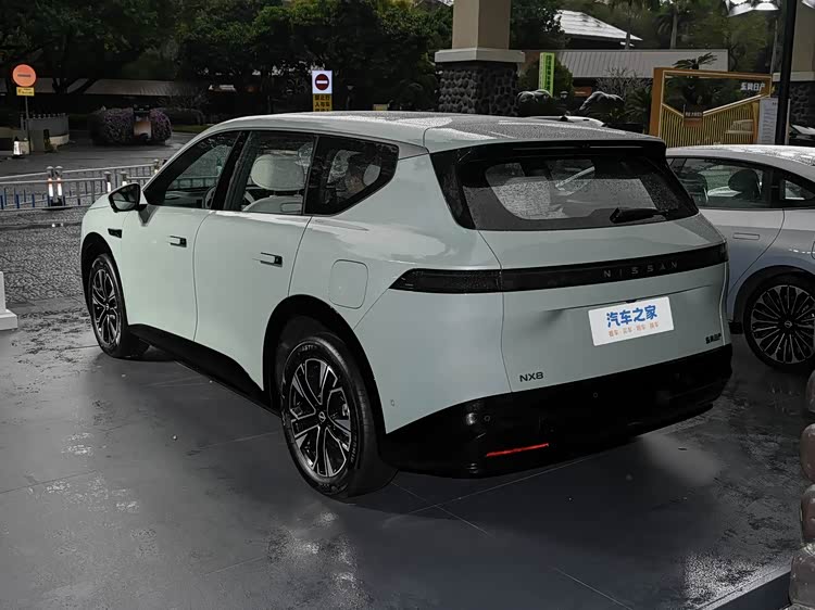 东风日产NX8 2026款(增程/纯电双版本)全系配置解析