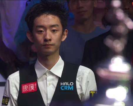 封神！00后吴宜泽世锦赛夺冠：一人挑落“三大恶人”，中国斯诺克新王登基！