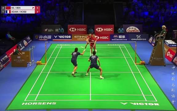 汤杯决战中国男团夺冠时刻 羽球竞技精彩瞬间 任翔宇 何济霆