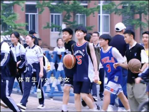 只有相爱的父母才会把孩子养得这么好吧！，这种家庭氛围真的狠狠羡慕了